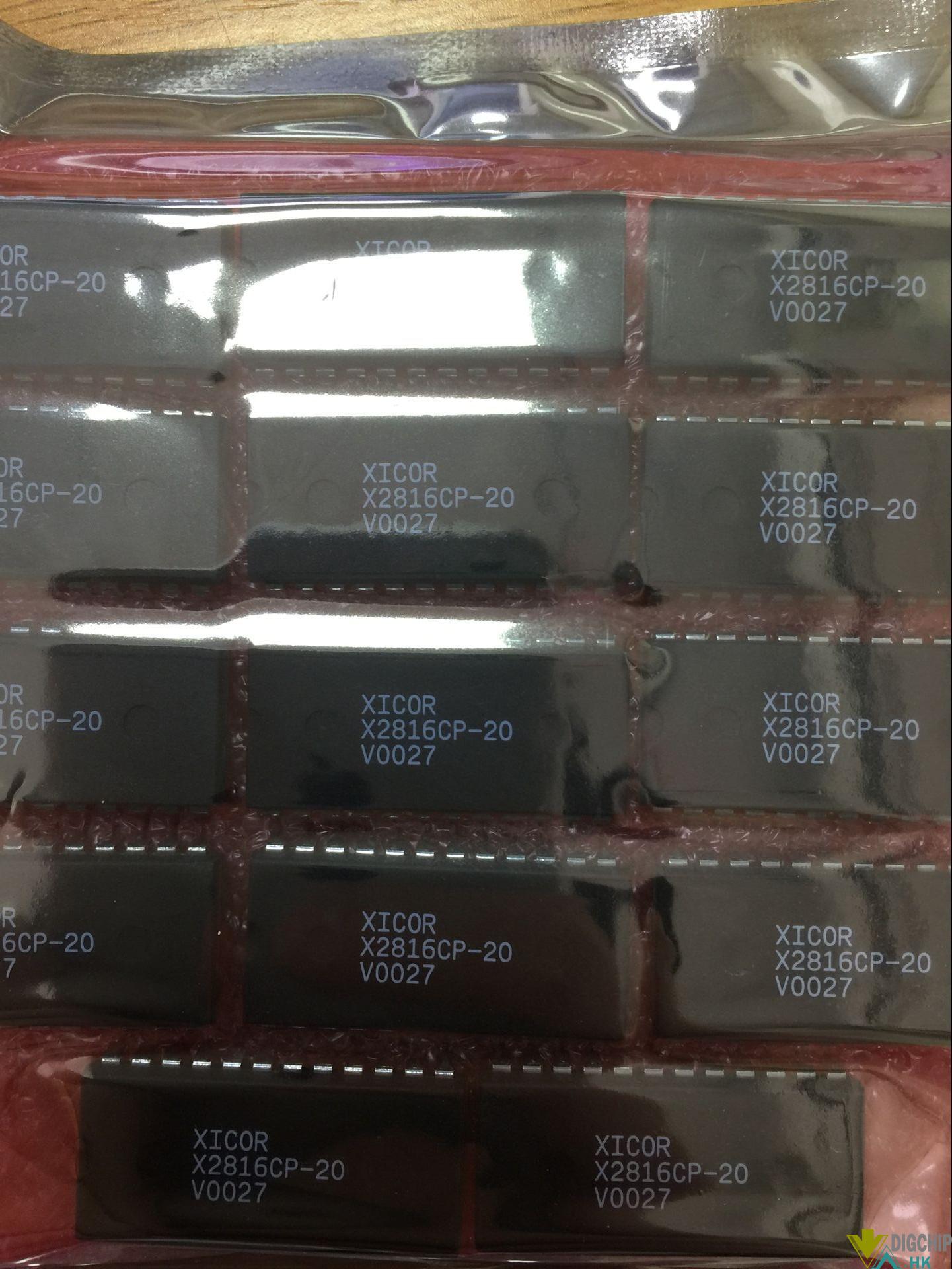 EEPROM X2816CP-20 2Kx8, 200ns